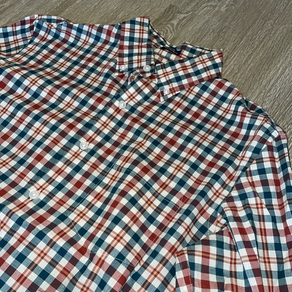 (x2) J. Crew Slim Untucked Button-up shirts - Picture 5 of 10